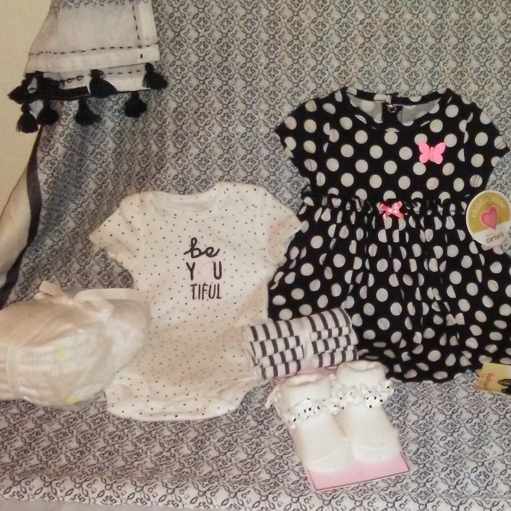 Hello Little Lamb - Picture 3 of 5